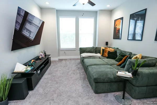 $3,200 | 1511 East Sandalwood Lane, Unit 8, San Antonio, TX 78209