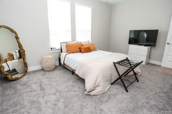 $3,200 | 1511 East Sandalwood Lane, Unit 8, San Antonio, TX 78209