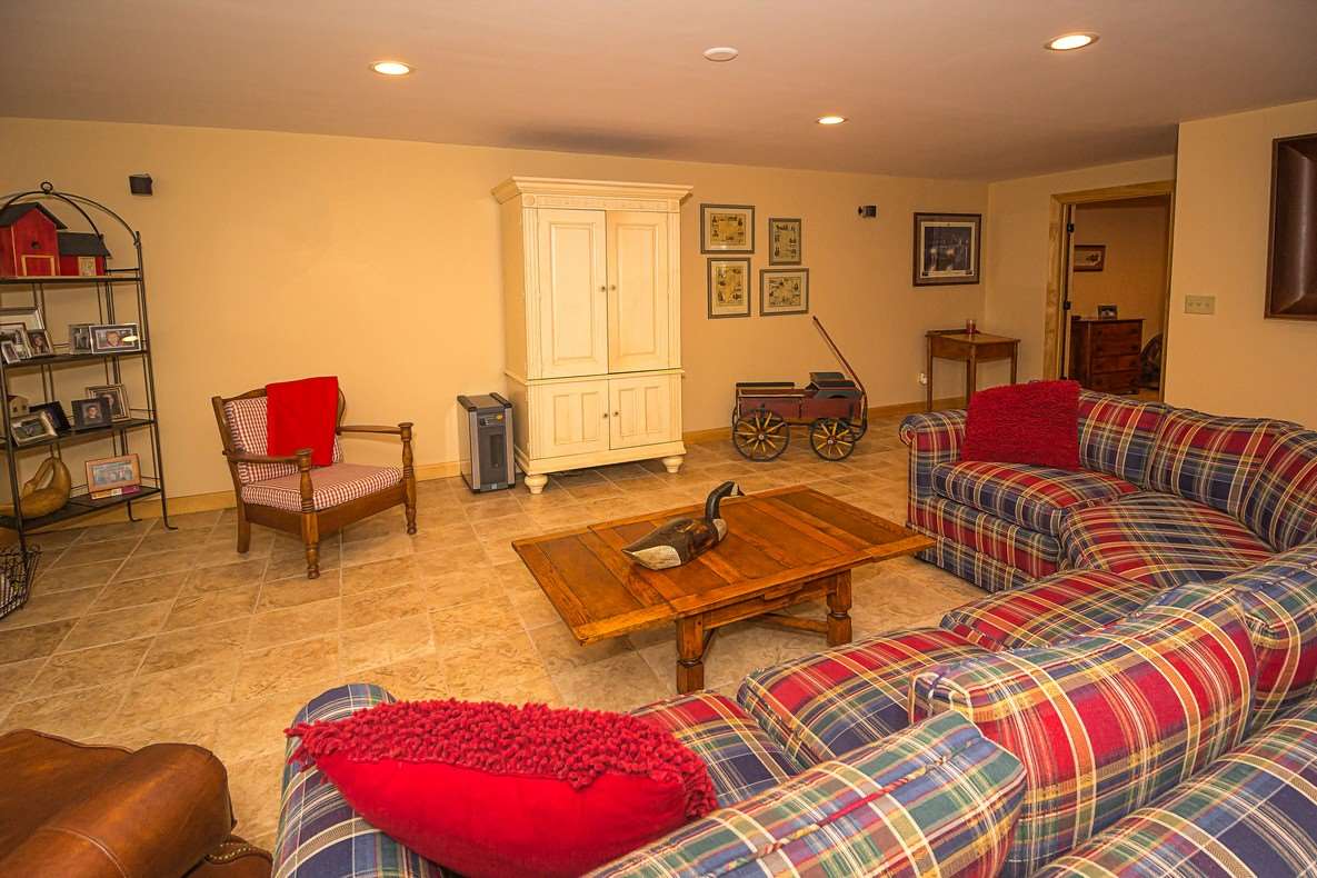 695 Vermont Rte 100 Stratton, VT 05360 - Photo 17 of 33 Gallery Image 17