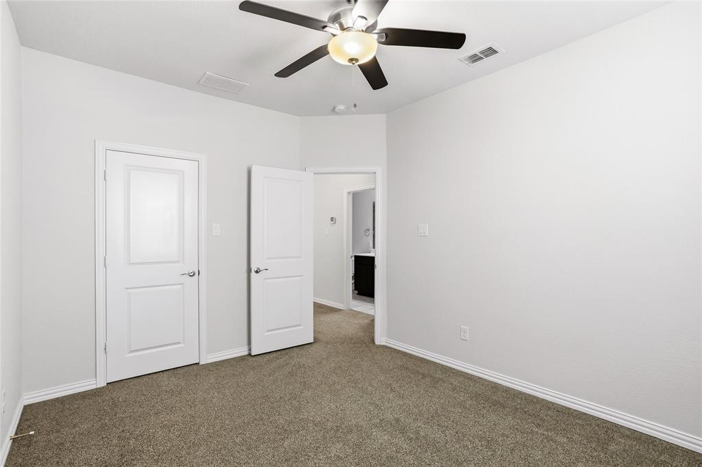 1438 Pebble Way Allen, TX 75013 - Photo 15 of 26 2nd bedroom with walk in closet