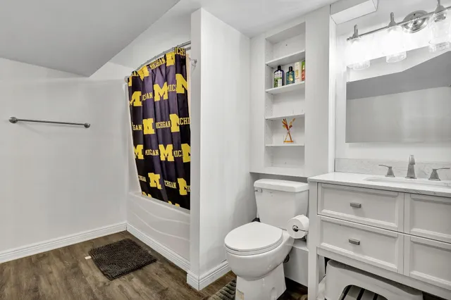 $395,000 | 8566 Old State Highway 78, Haslett, MI 48840