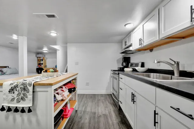 $395,000 | 8566 Old State Highway 78, Haslett, MI 48840