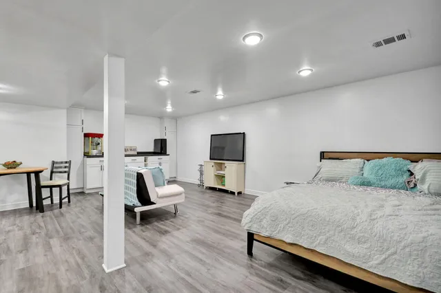 $395,000 | 8566 Old State Highway 78, Haslett, MI 48840