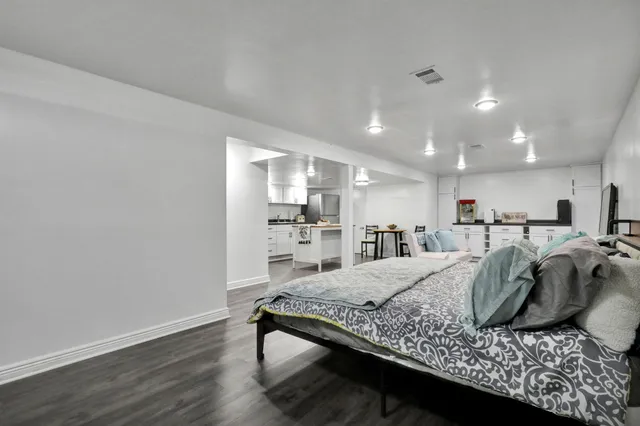 $395,000 | 8566 Old State Highway 78, Haslett, MI 48840