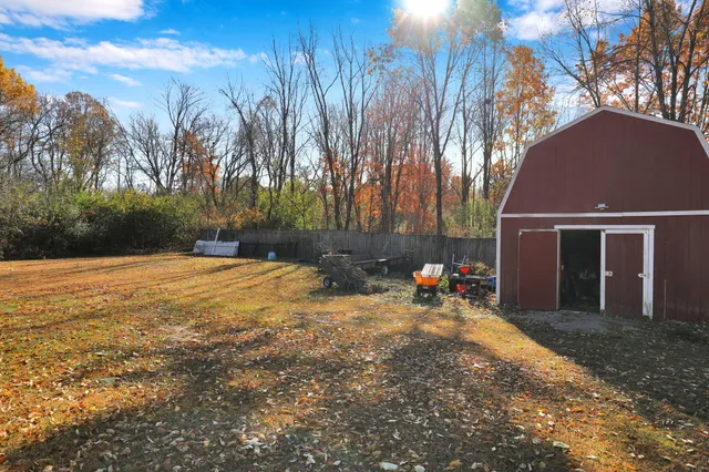 $395,000 | 8566 Old State Highway 78, Haslett, MI 48840