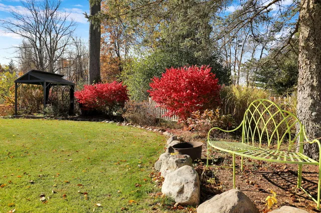 $395,000 | 8566 Old State Highway 78, Haslett, MI 48840