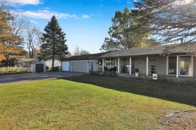 $395,000 | 8566 Old State Highway 78, Haslett, MI 48840