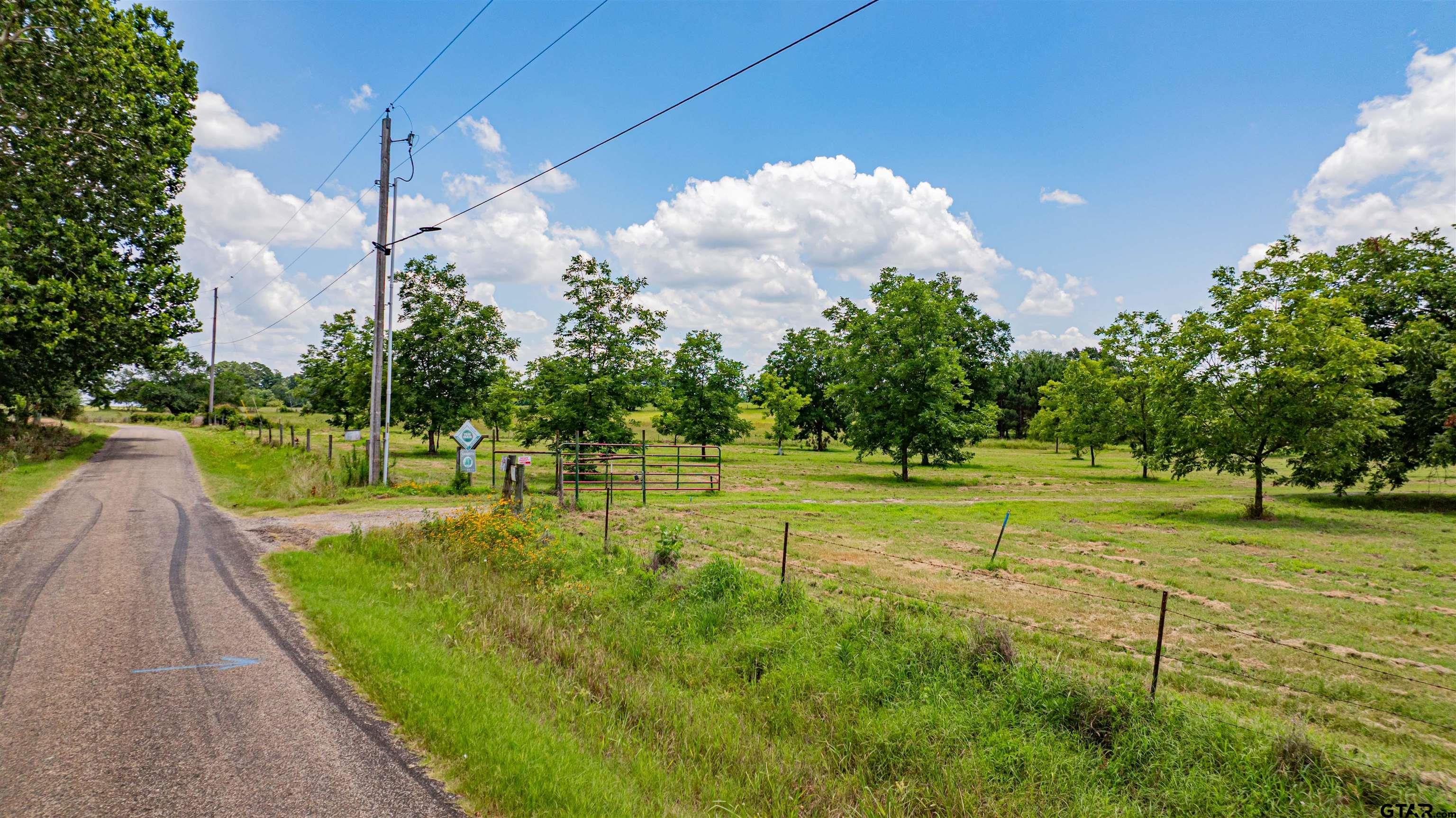 4510 Cr 2010 Mount Mount Vernon, TX 75457 - Photo 17 of 44 a view of a golf course with a big yard
