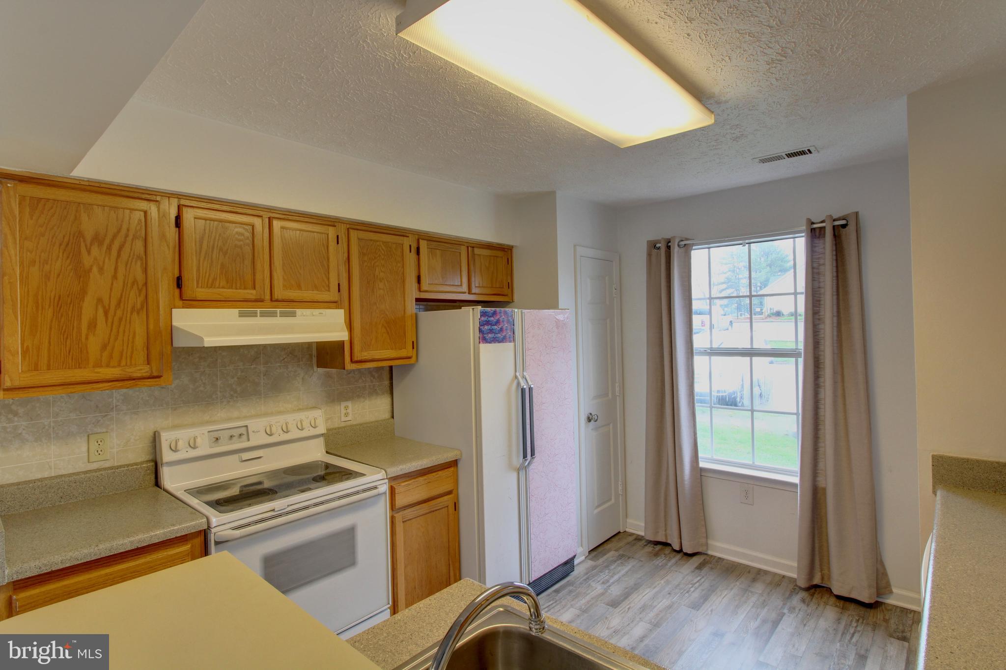 628 Ripplebrook Drive Culpeper, VA 22701 - Photo 8 of 36 Gallery Image 8