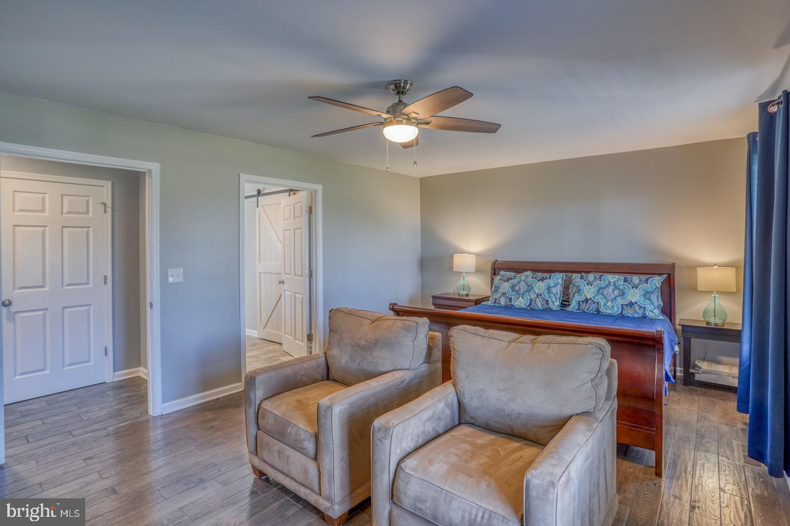 516 High Bridge Road Millington, MD 21651 - Photo 29 of 52 Huge space with sitting area