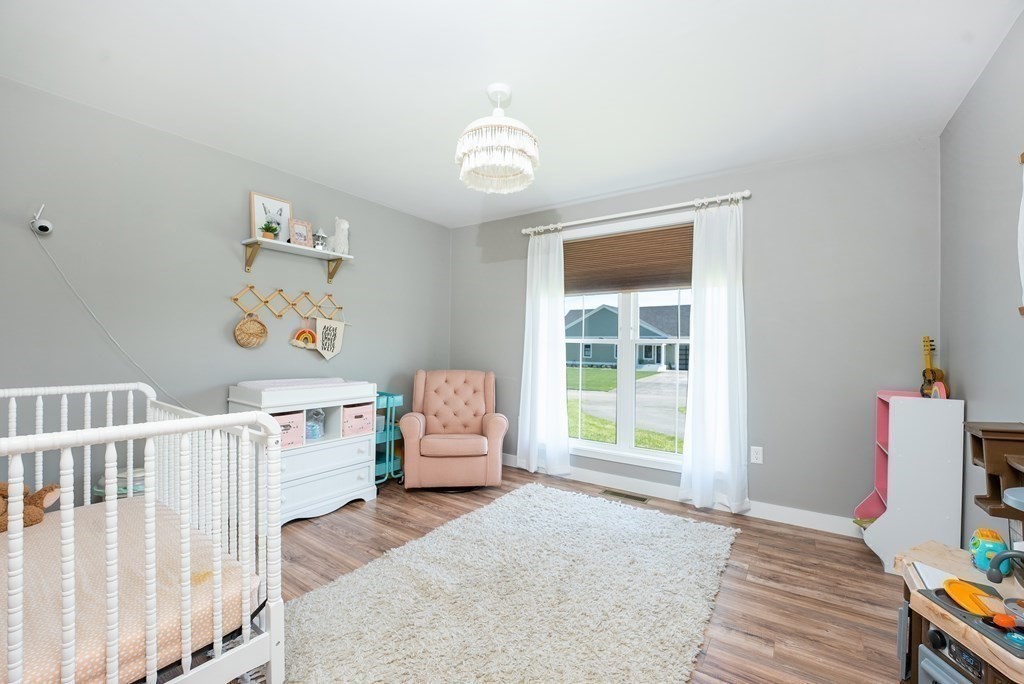 33 Christopher's Way Raynham, MA 02767 - Photo 18 of 32 Gallery Image 18