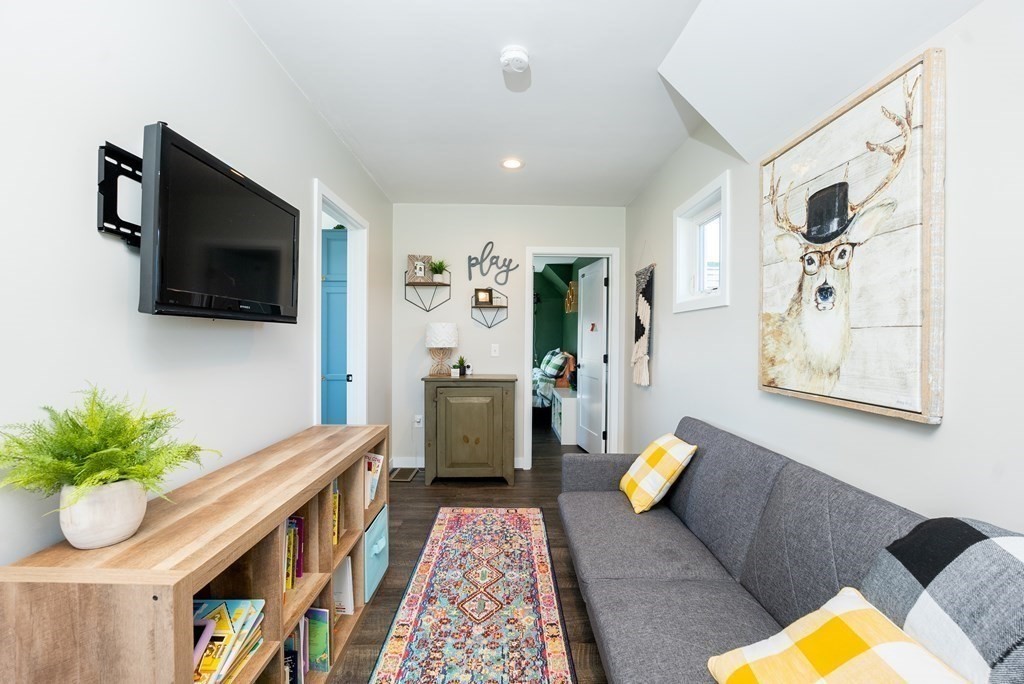33 Christopher's Way Raynham, MA 02767 - Photo 22 of 32 Gallery Image 22
