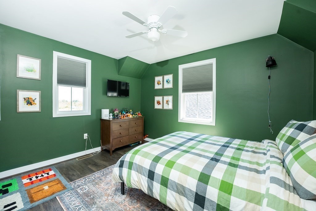 33 Christopher's Way Raynham, MA 02767 - Photo 25 of 32 Gallery Image 25