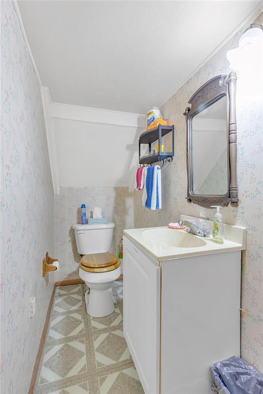 108 Pfeifer Road Harmony, PA 16037 - Photo 17 of 48