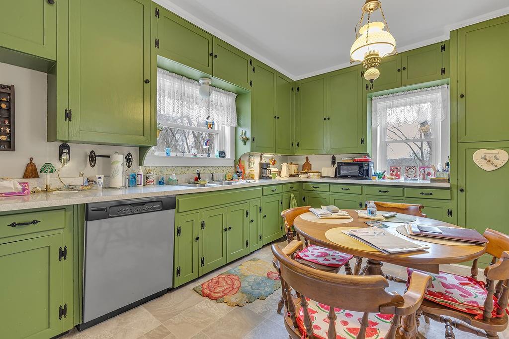 108 Pfeifer Road Harmony, PA 16037 - Photo 25 of 48