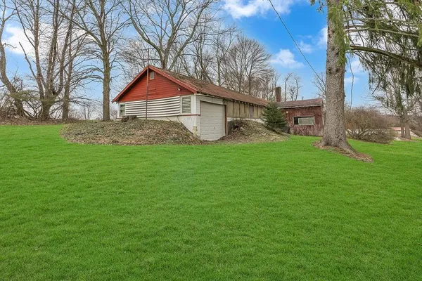 $925,000 | 108 Pfeifer Road, Harmony, PA 16037