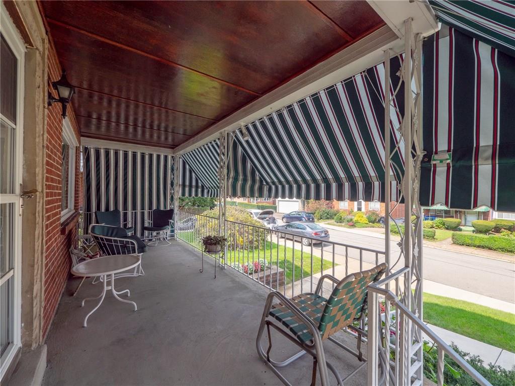 516 Loretto Road Pittsburgh, PA 15217 - Photo 2 of 25 Extra wide front porch and street view