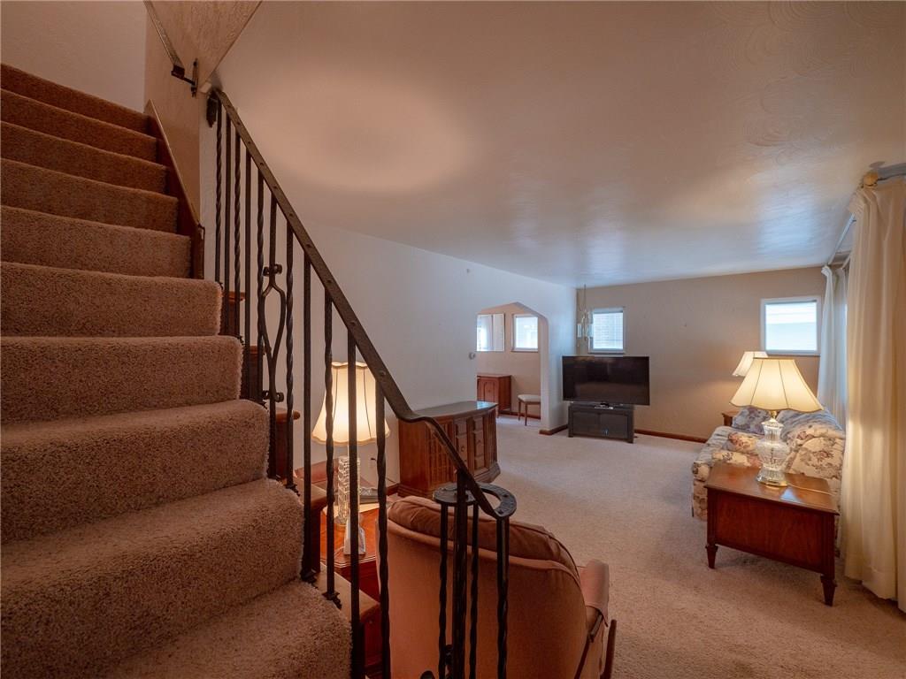 516 Loretto Road Pittsburgh, PA 15217 - Photo 13 of 25 Wrought iron hand rail on stairs to second floor