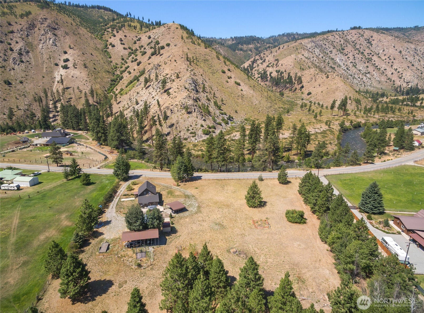 11574 Entiat River Road Entiat, WA 98822 - Photo 25 of 40