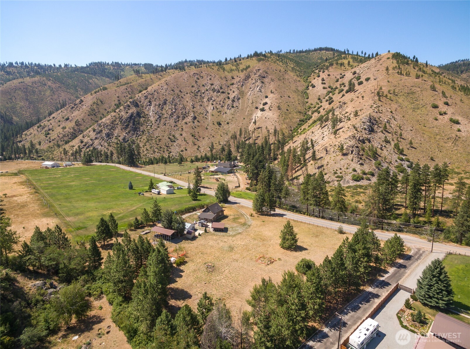 11574 Entiat River Road Entiat, WA 98822 - Photo 26 of 40