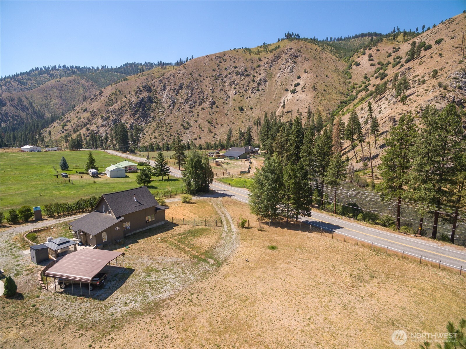 11574 Entiat River Road Entiat, WA 98822 - Photo 29 of 40