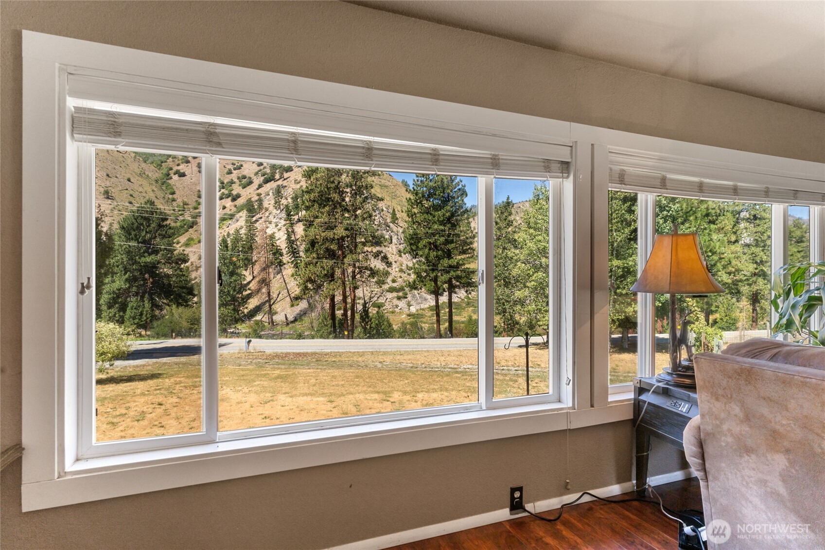 11574 Entiat River Road Entiat, WA 98822 - Photo 7 of 40