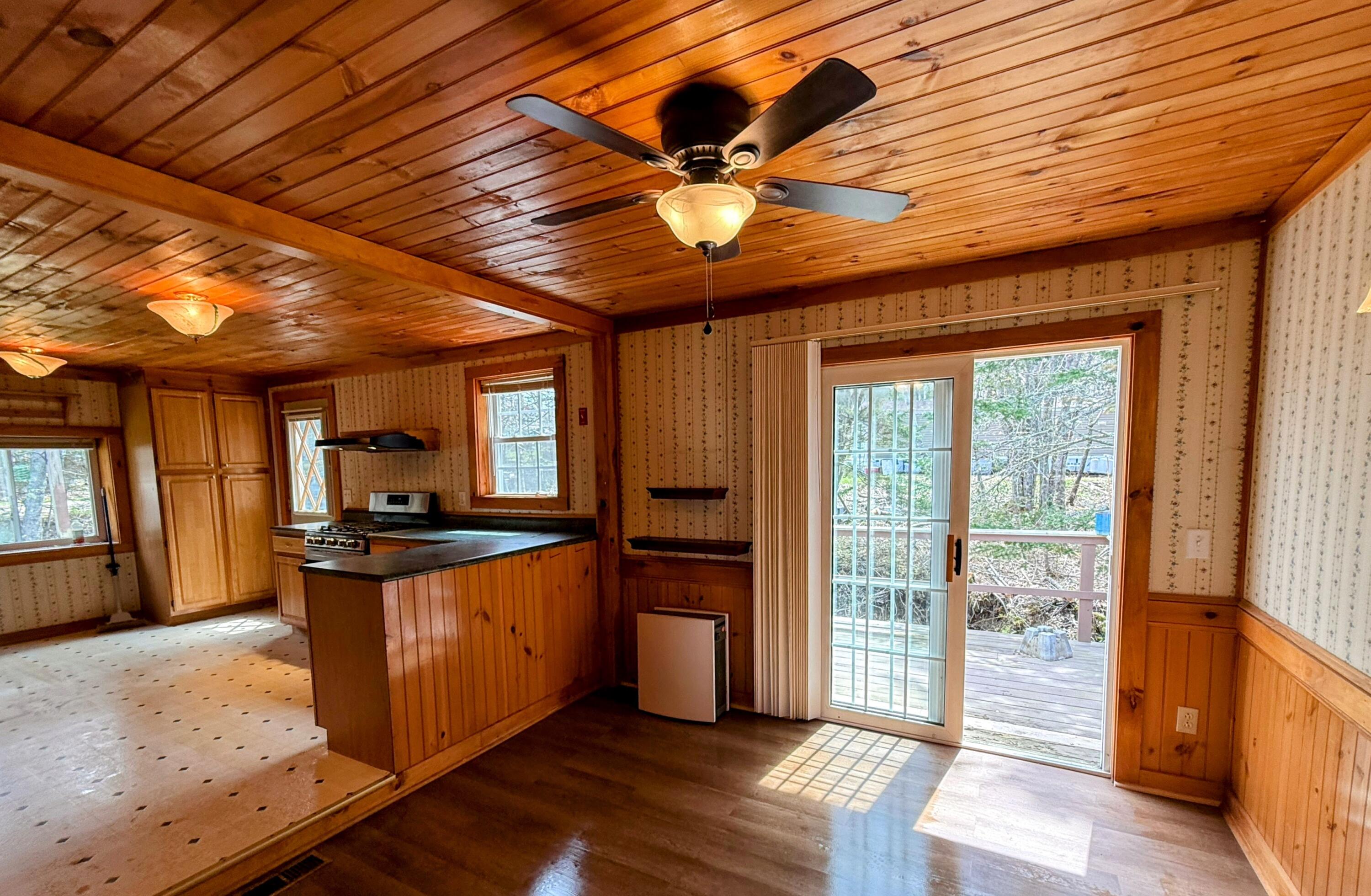 65 Pine Ridge Road Cushing, ME 04563 - Photo 18 of 29 dining room and sliding entry