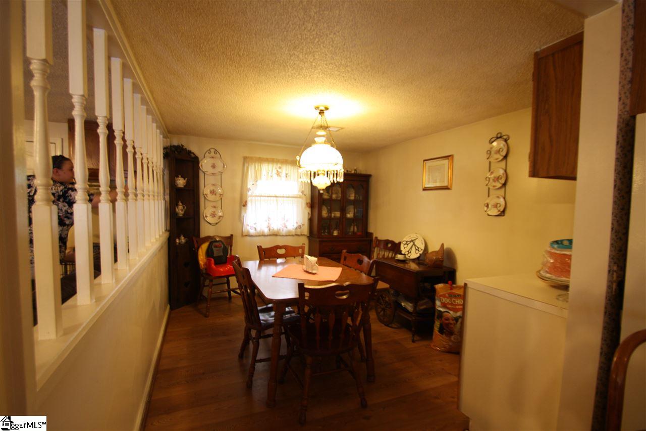 885 Spivey Creek Road Landrum, SC 29356 - Photo 8 of 30 Gallery Image 8