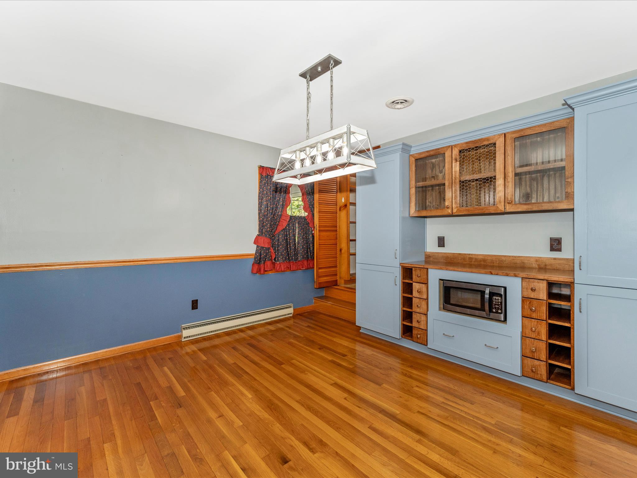 13535 John Kline Road Smithsburg, MD 21783 - Photo 11 of 69 Dining Room