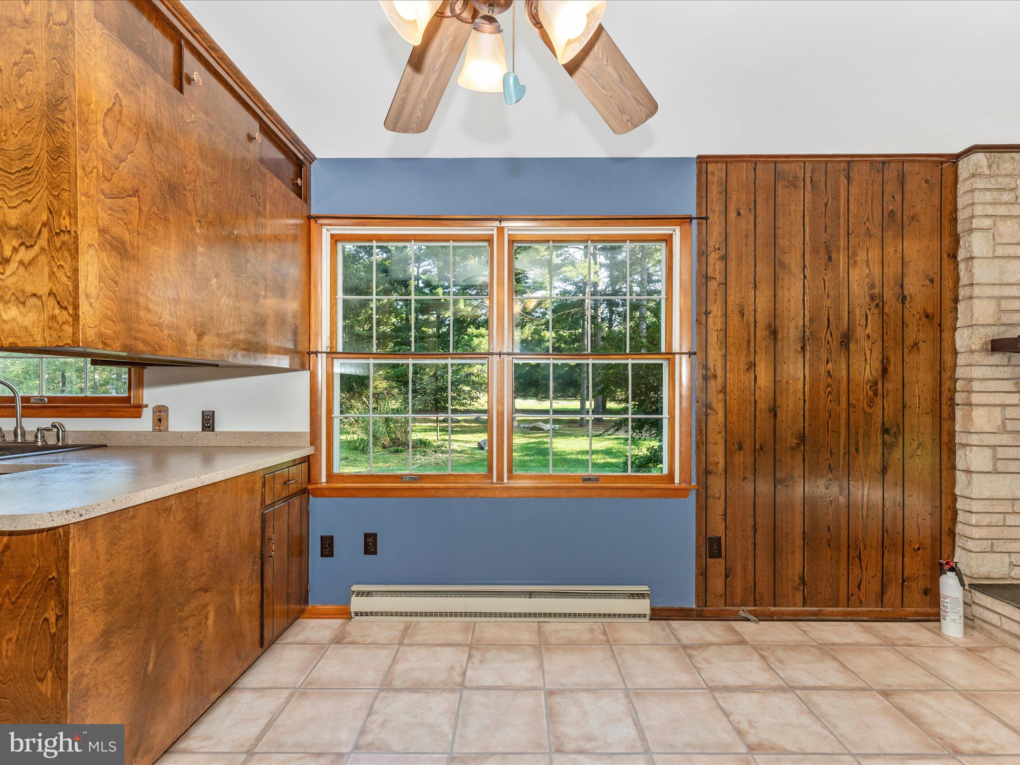 13535 John Kline Road Smithsburg, MD 21783 - Photo 18 of 69 Breakfast Nook