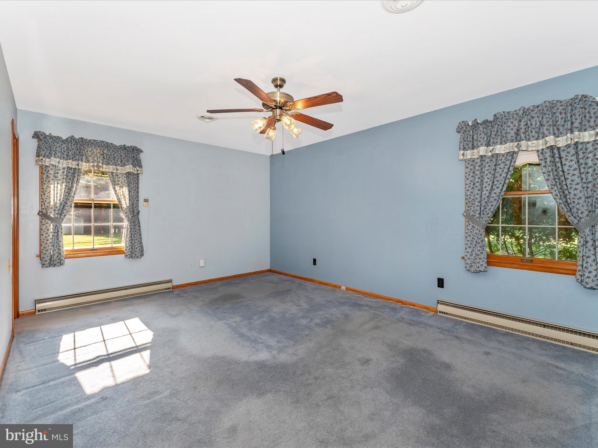 13535 John Kline Road Smithsburg, MD 21783 - Photo 25 of 69 Primary Bedroom