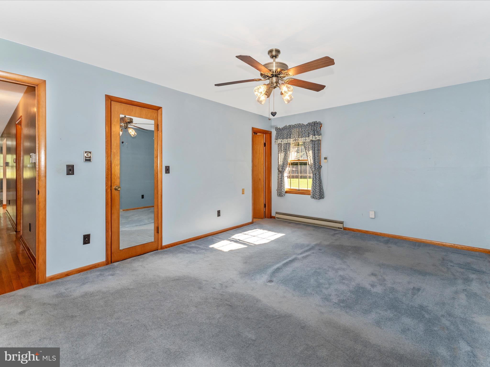 13535 John Kline Road Smithsburg, MD 21783 - Photo 26 of 69 Primary Bedroom