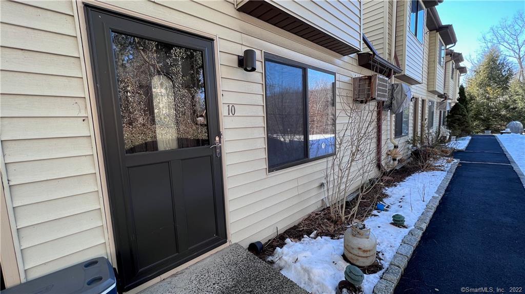 8 Scuppo Road, Unit 10 Danbury, CT 06811 - Photo 1 of 1 FRONT ENTRANCE