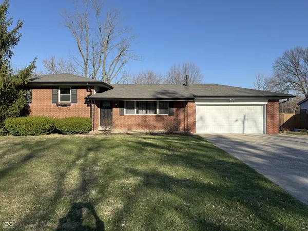 $2,650 | 209 Blairsden Avenue, Carmel, IN 46032