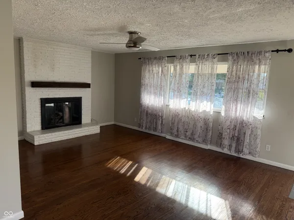 $2,650 | 209 Blairsden Avenue, Carmel, IN 46032