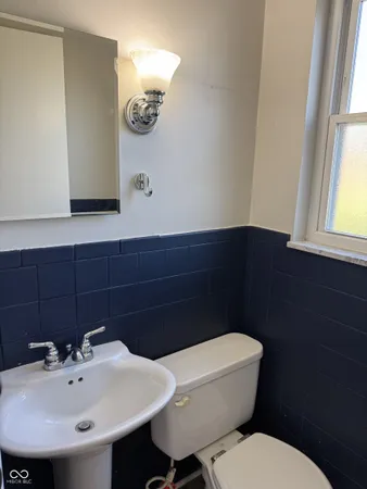 $2,650 | 209 Blairsden Avenue, Carmel, IN 46032