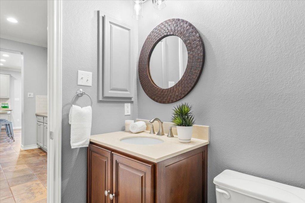 11208 Bastogne Loop Austin, TX 78739 - Photo 18 of 39