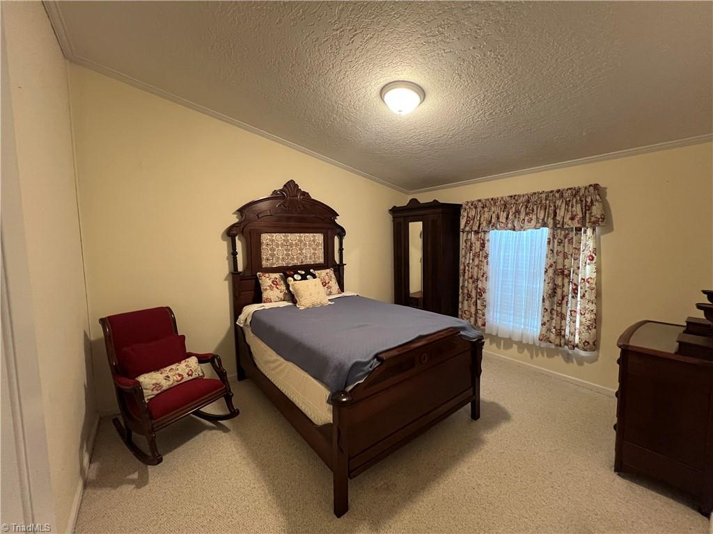 131 Sheraton Court King, NC 27021 - Photo 33 of 35