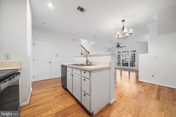 $405,000 | 42260 Black Rock Terrace, Aldie, VA 20105