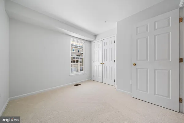 $405,000 | 42260 Black Rock Terrace, Aldie, VA 20105