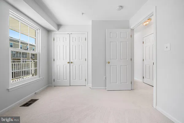 $405,000 | 42260 Black Rock Terrace, Aldie, VA 20105