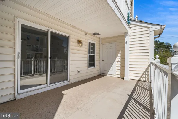 $405,000 | 42260 Black Rock Terrace, Aldie, VA 20105