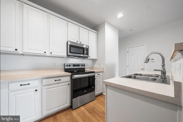 $405,000 | 42260 Black Rock Terrace, Aldie, VA 20105