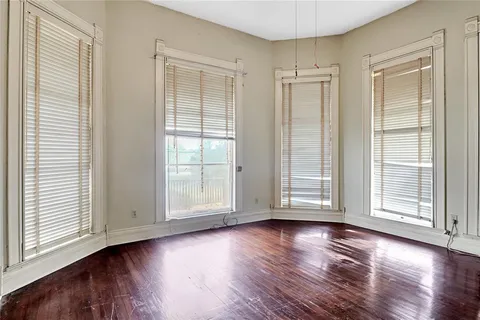 $489,000 | 200 South Colorado Street, Whitney, TX 76692