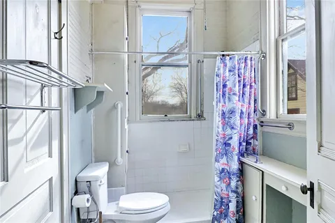 $489,000 | 200 South Colorado Street, Whitney, TX 76692