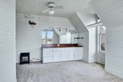 $489,000 | 200 South Colorado Street, Whitney, TX 76692