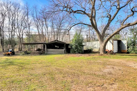 $489,000 | 200 South Colorado Street, Whitney, TX 76692