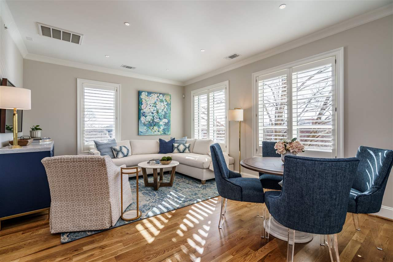 605 Smedes Place, Unit D Raleigh, NC 27605 - Photo 2 of 19 Photo 2