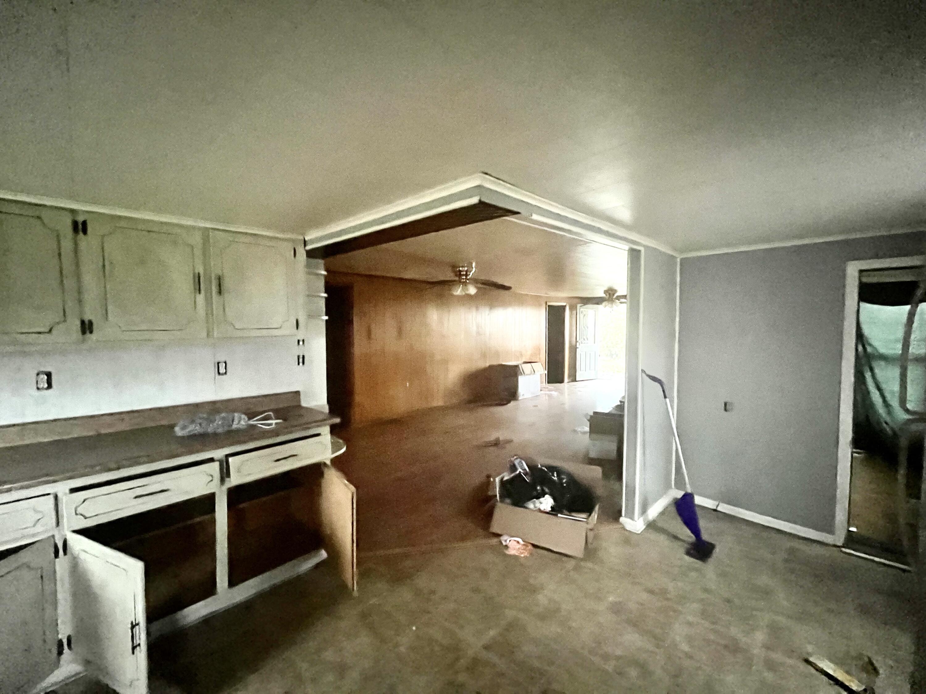 13648 Herald Road Coeburn, VA 24230 - Photo 11 of 13 A152C817-20CE-46C0-8BA0-0BD96A9BFFCD