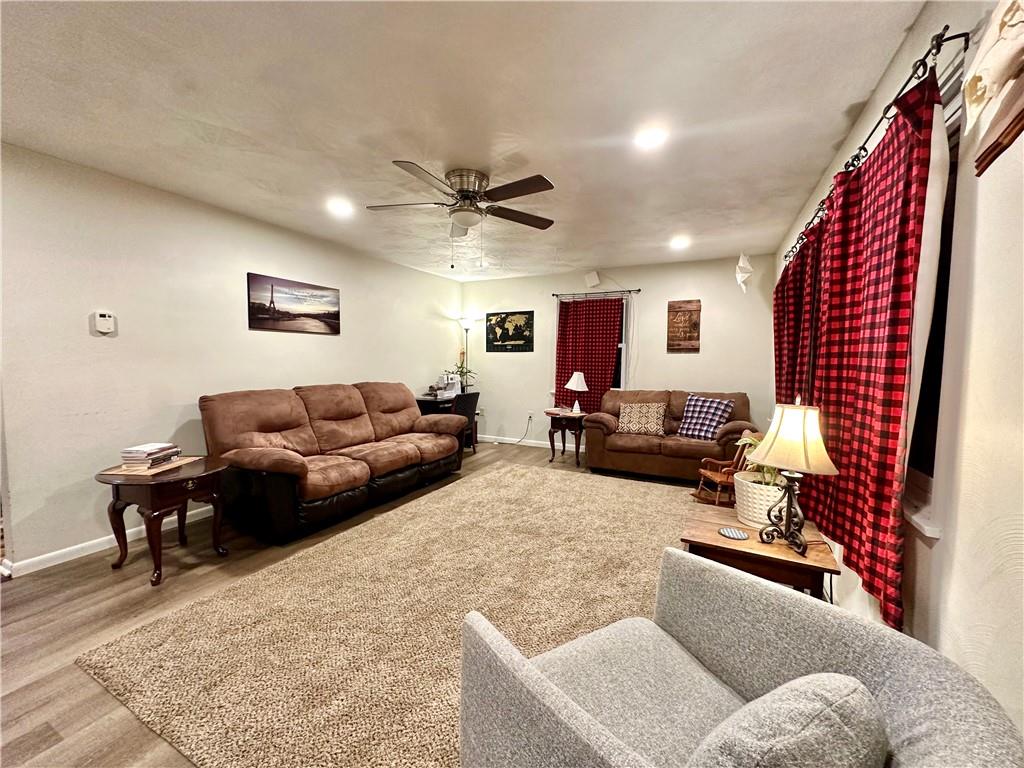 1800 Oneida Valley Road Karns City, PA 16041 - Photo 5 of 20